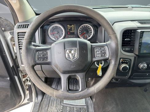 Used 2017 RAM 1500 Express w/ Express Value Package image 17