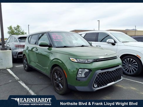 Used 2021 Kia Soul EX image 1
