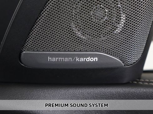 Used 2024 BMW X5 M60i image 5