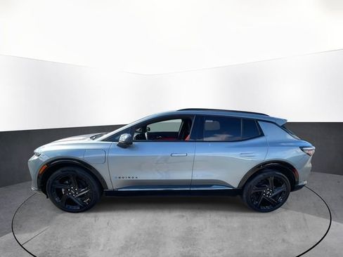 Used 2024 Chevrolet Equinox EV RS image 4