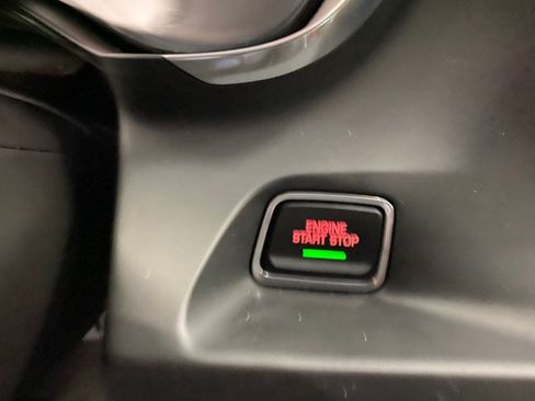 Used 2016 Chevrolet Camaro SS RWD image 30