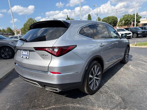 Certified 2025 Acura MDX w/ Technology Package AWD/4WD image 3