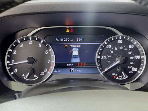 Certified 2025 Nissan Frontier SV w/ SV Convenience Package image 10