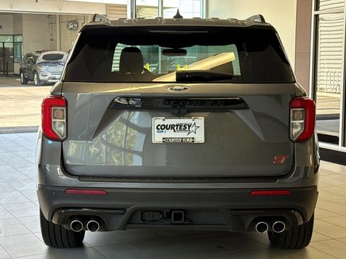 Certified 2023 Ford Explorer ST w/ Equipment Group 401A AWD/4WD image 5