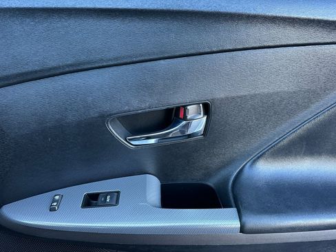 Used 2014 Toyota Venza LE image 20