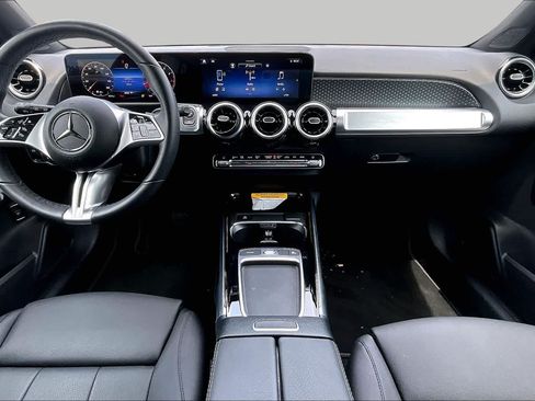Certified 2025 Mercedes-Benz GLB 250 image 16