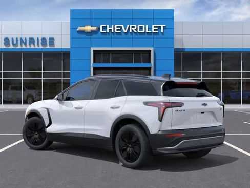 New 2026 Chevrolet Blazer EV LT image 4
