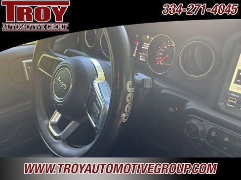 Used 2019 Jeep Wrangler Unlimited Sahara w/ Quick Order Package 24M Moab image 40