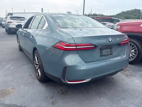 Used 2026 BMW 530i RWD image 7