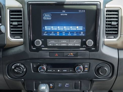 Used 2022 Nissan Frontier SV w/ Technology Package AWD/4WD image 24