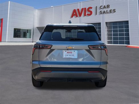 Used 2025 Chevrolet Equinox LT image 7