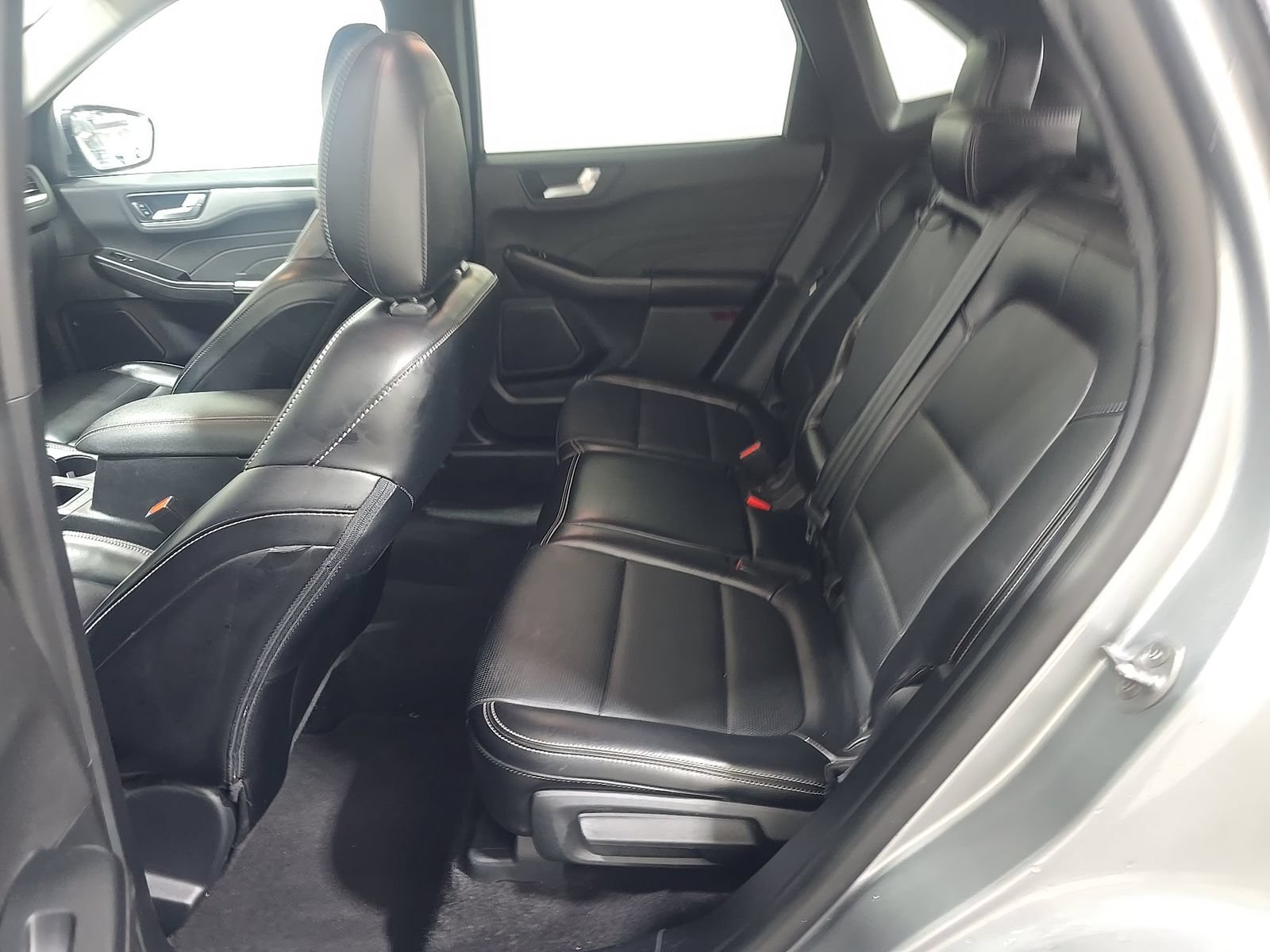 Used 2024 Ford Escape Platinum AWD/4WD image 11