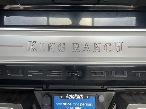 Used 2017 Ford F250 King Ranch w/ King Ranch Ultimate Package image 31