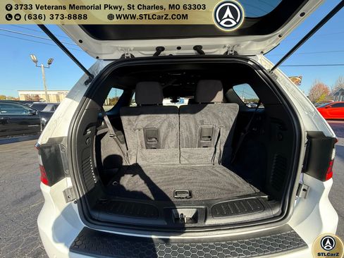 Used 2020 Dodge Durango SXT image 11