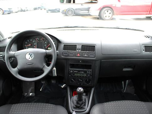 Used 2002 Volkswagen Jetta GL image 11