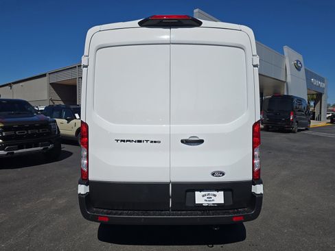 New 2026 Ford Transit 250 148 Medium Roof RWD image 5