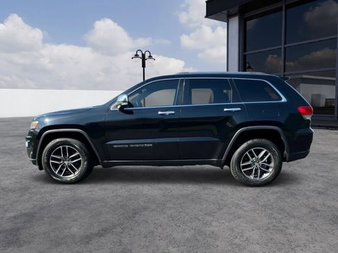 Used 2017 Jeep Grand Cherokee Limited AWD/4WD image 2