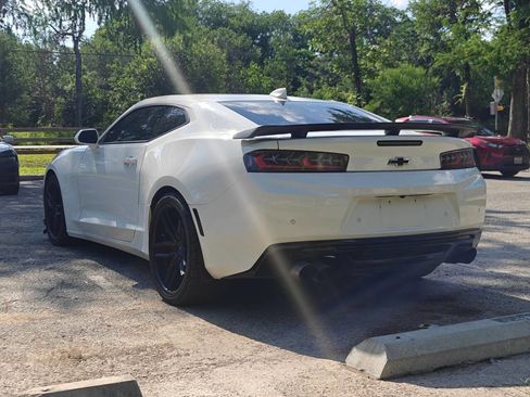 Used 2016 Chevrolet Camaro SS RWD image 7