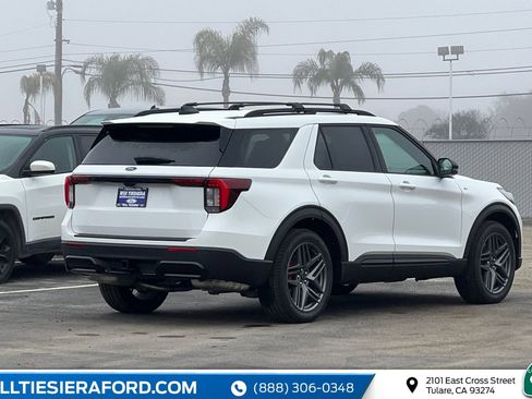 New 2026 Ford Explorer ST-Line w/ ST-Line Street Pack RWD image 7