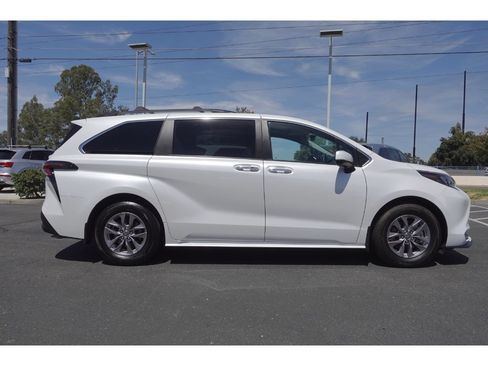 Certified 2024 Toyota Sienna XLE w/ XLE Plus Package FWD image 2