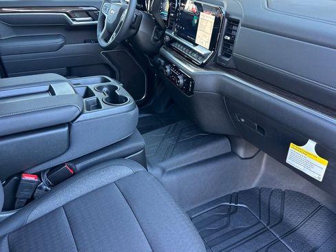 New 2026 Chevrolet Silverado 1500 LT image 14