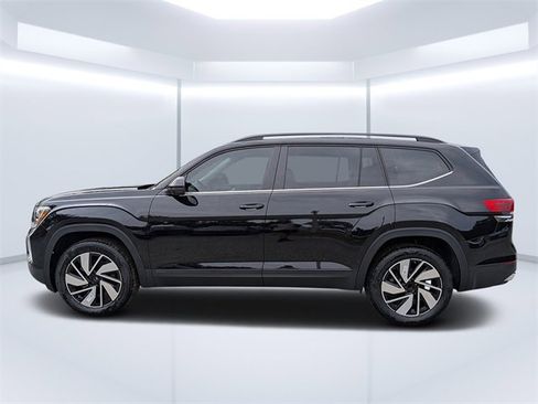 New 2026 Volkswagen Atlas SE image 6