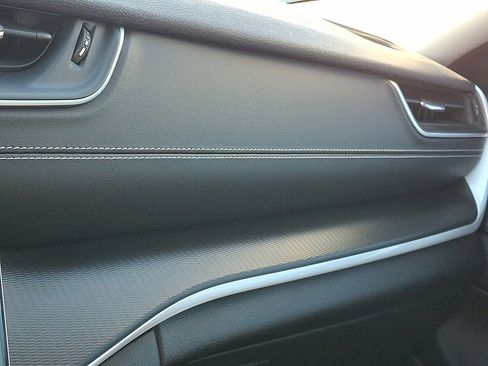 Certified 2023 Jeep Grand Cherokee Laredo image 31