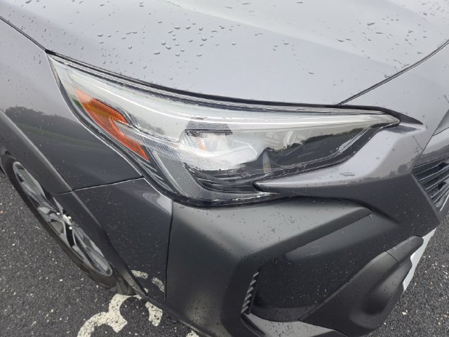 Used 2025 Subaru Outback Limited AWD/4WD image 19