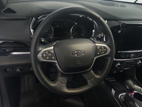 Used 2023 Chevrolet Traverse RS AWD/4WD image 15
