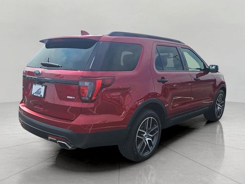 Used 2017 Ford Explorer Sport w/ Equipment Group 401A AWD/4WD image 8