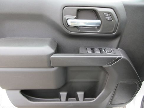 New 2026 Chevrolet Silverado 1500 Custom w/ Turbomax Blackout Package image 22