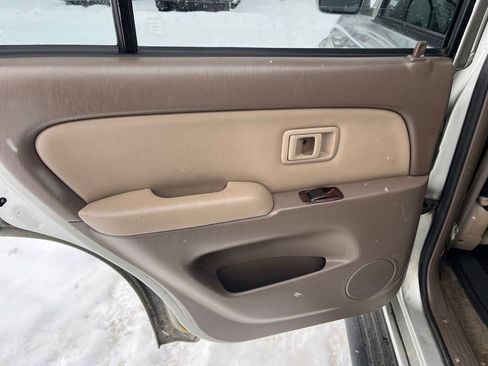 Used 2002 Toyota 4Runner Limited image 27