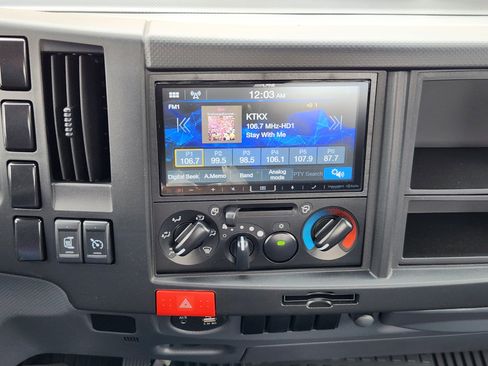 New 2025 Chevrolet Low Cab Forward image 7