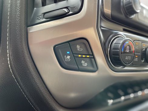 Used 2016 GMC Sierra 2500 Denali w/ Duramax Plus Package image 32