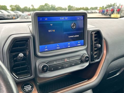 Used 2023 Ford Bronco Sport Outer Banks w/ Tech Package AWD/4WD image 13