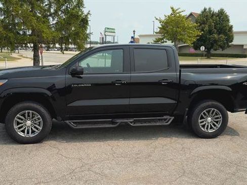 Certified 2024 Chevrolet Colorado LT w/ LT Convenience Package AWD/4WD image 5