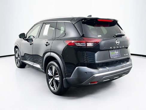 Used 2023 Nissan Rogue SL w/ SL Premium Package image 5