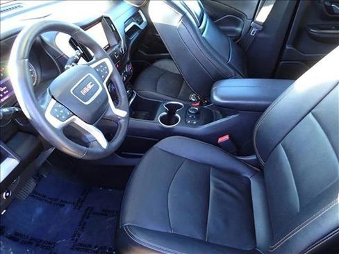 Used 2021 GMC Terrain SLT w/ Infotainment Package II image 12