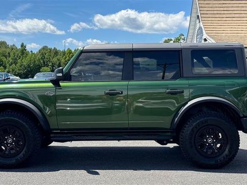 Used 2023 Ford Bronco Wildtrak AWD/4WD image 12