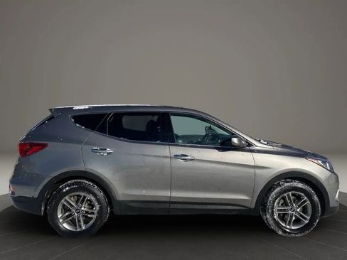 Used 2017 Hyundai Santa Fe Sport AWD/4WD image 2