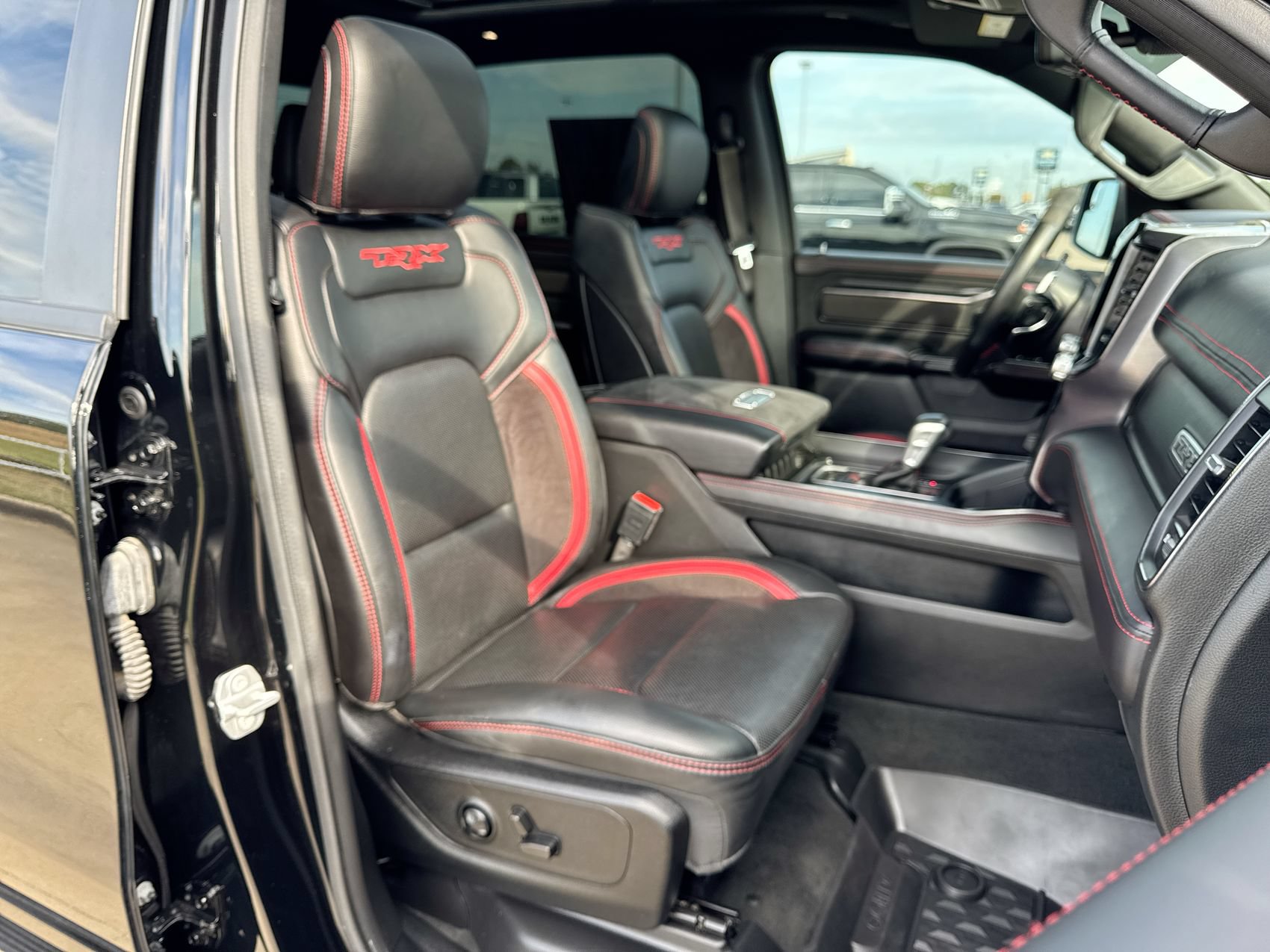Used 2022 RAM 1500 TRX w/ TRX Level 2 Equipment Group AWD/4WD image 28