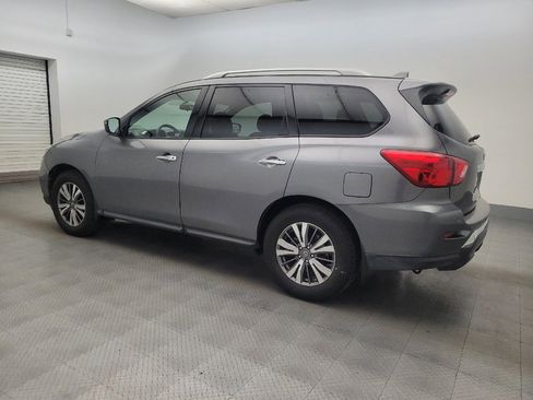 Used 2019 Nissan Pathfinder S image 3