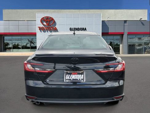 New 2026 Toyota Camry SE image 4