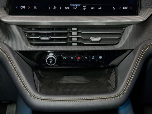 New 2026 Ford Explorer Tremor w/ Tremor Ultimate Package AWD/4WD image 14