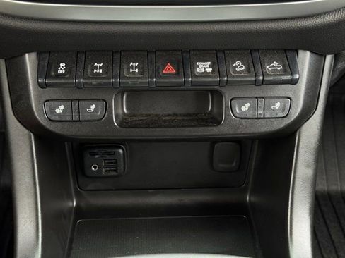 Used 2021 Chevrolet Colorado ZR2 image 21