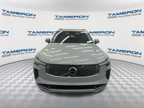 Used 2025 Volvo XC90 B5 Core w/ Protection Package AWD/4WD image 8