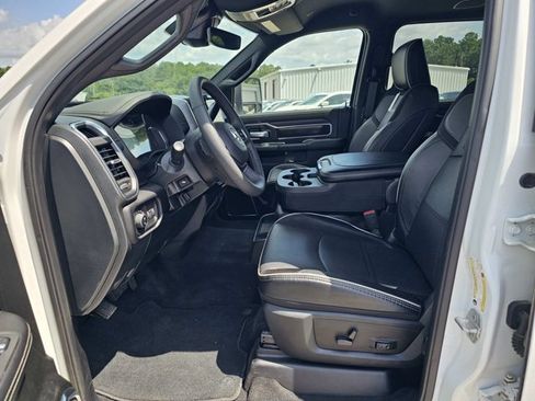 Used 2026 RAM 2500 Laramie AWD/4WD image 18