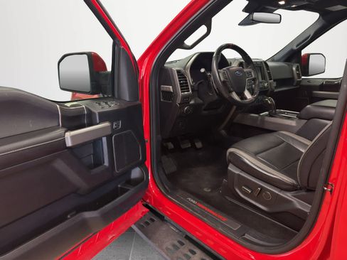 Used 2018 Ford F150 Raptor w/ Equipment Group 802A Luxury image 9