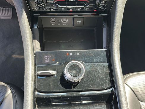 Used 2023 Jeep Grand Cherokee L Limited w/ Luxury Tech Group II AWD/4WD image 21