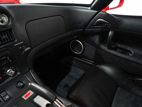 Used 2002 Dodge Viper GTS image 13